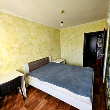 Героїв просп., 3