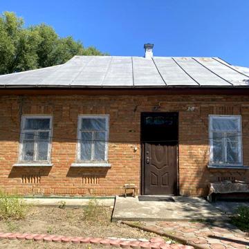 Продам будинок в м.Бершадь
