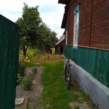 Продам пів будинку
