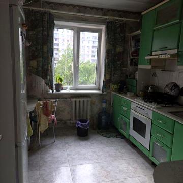 Трьохкімнатна вул. Лариси Руденко, 7, метро Позняки, Харківська