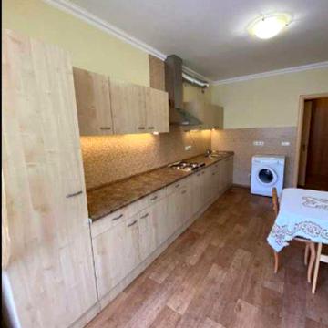 Оренда 1 квартири  по вул. Ломоносова (Юлії Здановської)