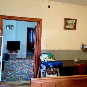 Продам 2 кімнатну квартиру в центрі міста