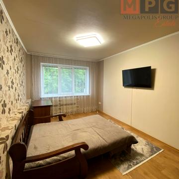 Нескорених вул., 33г