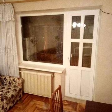 Продам квартиру  2 ком  на малом рынке Собственик