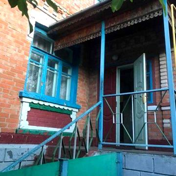 Приватизований житловий будинок у с. Малий Митник