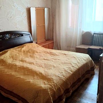 М.Холодная Гора, продам 3х комн.кварт.,ул.Холодногорская,10