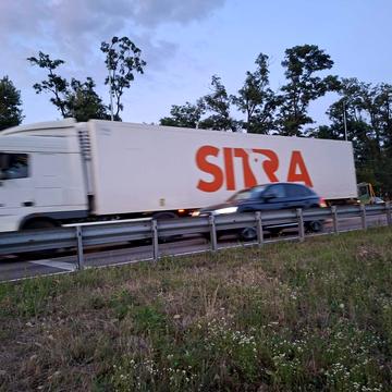 Дружби вул., 69