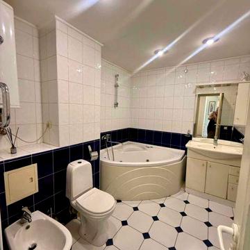 Продам 3к квартиру Казимира Малевича,53/30 (Боженка)