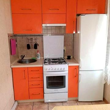 1 к квартира новые дома дворец спорта ул. Танкопия 13