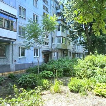 Європейська вул. (Малиновського), 32