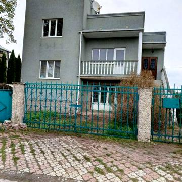 Продам житловий будинок