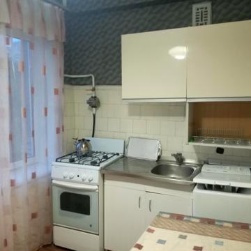 Дарницький бульв., 15