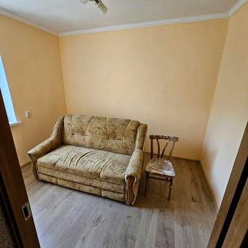 Продається квартира повністю з новим ремонтом.
