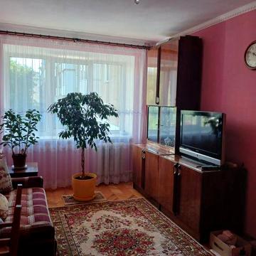 Оренда 3 кім.кв.вул.Карпатська