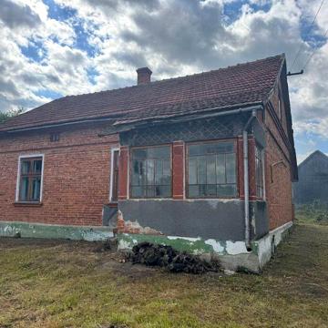 Продається житловий будинок