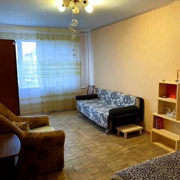 Чорнобильська вул., 13-А