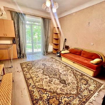 Сдам 2 к в Центре ( возле мед коледжа). автономка
