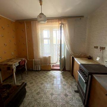 Продам 4-ком квартиру
