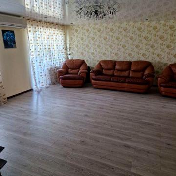 Сдам 4-х комнатную квартиру