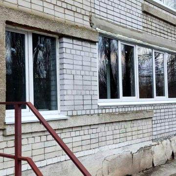 Продаж великої однокімнатної квартири стан після будівельників