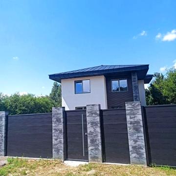 Від власника новий сучасний будинок елітний район