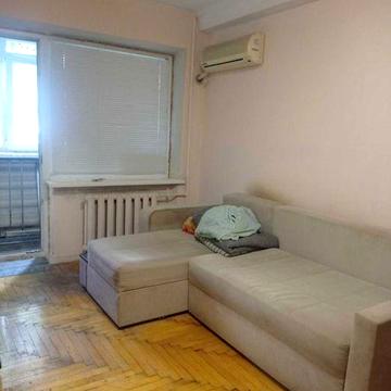 +Продам 2 ком. квартиру ул.Победы 17000 дол.