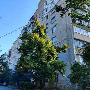 Терміново! Продаж 3к квартири під ремонт на Автозаводській