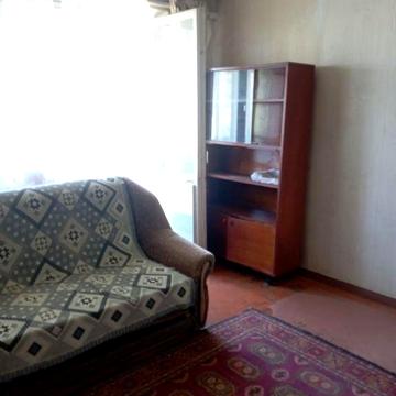 Сдам 2-х комнатную квартиру на 5 эт. 5-ти эт. дома Космос.