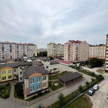 3-х кімнатна кватрира в зданому обжитому будинку. вул Хіміків