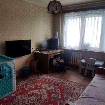 Продам 2 кімн. квартиру пр. Аерокосмічний м. Левада