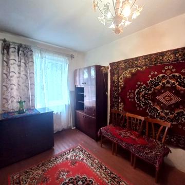 Хіміків вул., 38