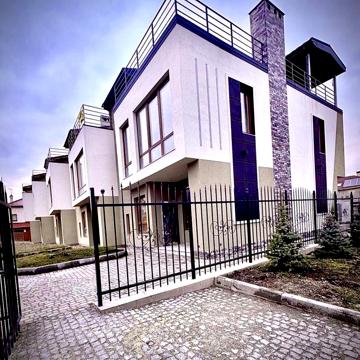 Продам коттедж з бомбосховищем в Рівєрі , Одеса
