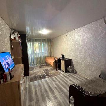 Продам 1 к крупногабаритну квартиру на Електронній, 42 м2
