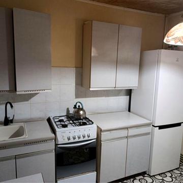 Сжам свою 1кімнатну квартиру по вул Розова