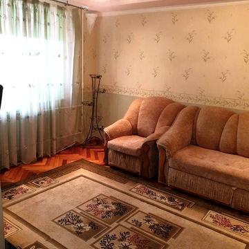 Продам 1 кімнатну квадратиру русановка