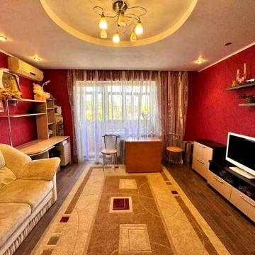 Здається 2-кімнатна квартира, на вул. Квартальна (Гладкова), 47
