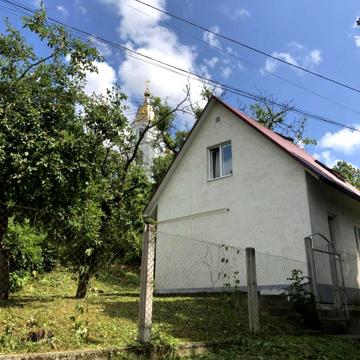 Подільська вул., 1