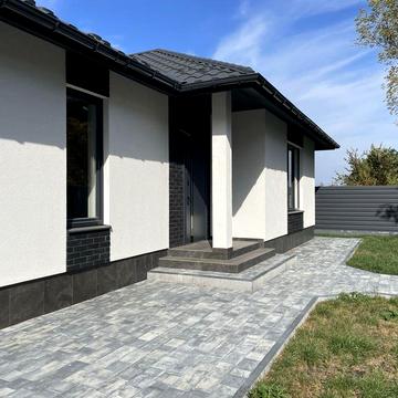 Одноповерховий будинок в Лісовій Бучі