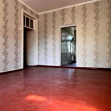 Терміновий продаж квартири в центрі