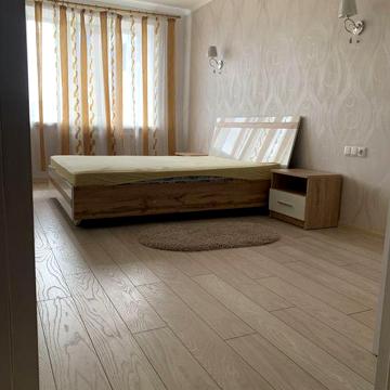 Здам в центрі 2 кімнатну квартиру