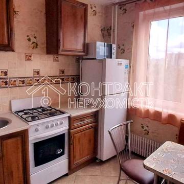 Нескорених вул. (Героїв Праці), 12г