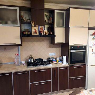 Продам великий будинок із сучасним ремонтом в Верхній Сироватці
120 ме