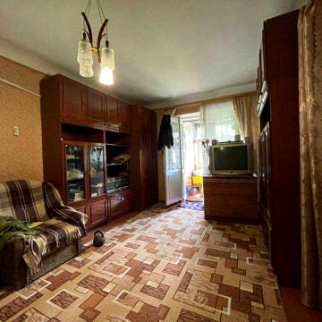 Продам, терміново,  2-х кімн кв-ру, з Агв, 3-й поверх, Полтавська