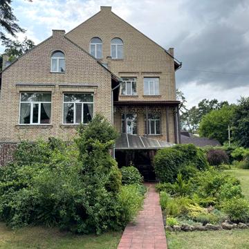 Будинок 475 м, ділянка 15 сот - район Бучанського парку