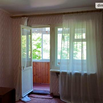 Довгострокова оренда 1к Квартира Космонавтів вулиця