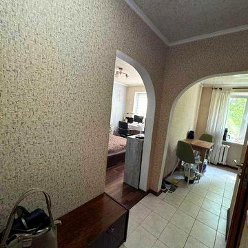 Продам однокомнатную квартиру , Слобожанский 129.
