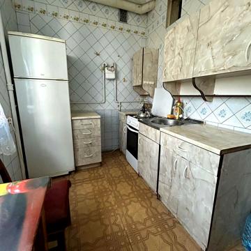 Героїв Харкова просп. (Московський), 124