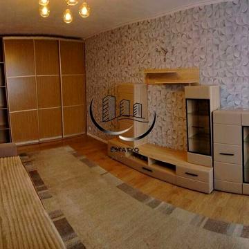 Здається 2 кімнатна квартира, вул. Українських Декабристів.