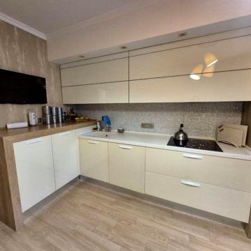 Продам 3к. квартиру в новому будинку, вул. Новокузнецька