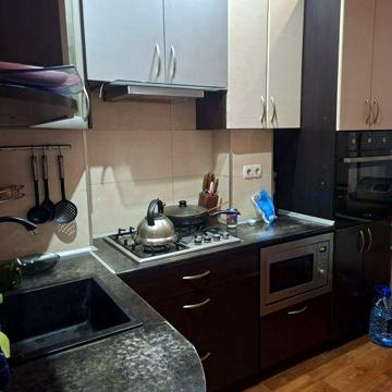 Продам 2 кв.в сталинке м.ХТЗ пр.Индустриальный